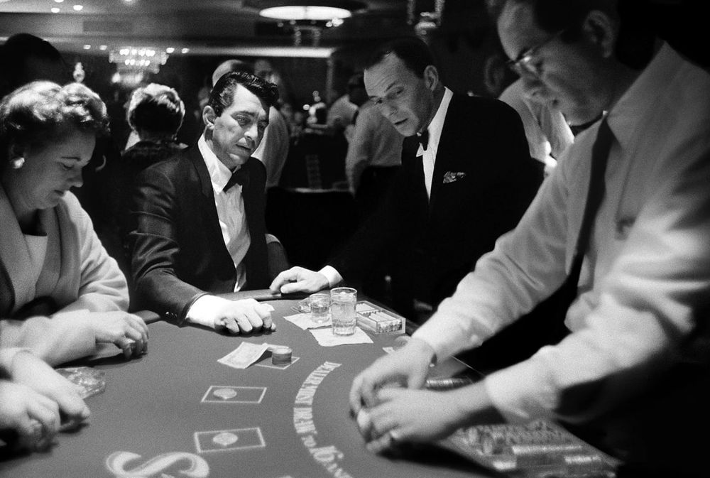 HHpoker客服电话应用预览